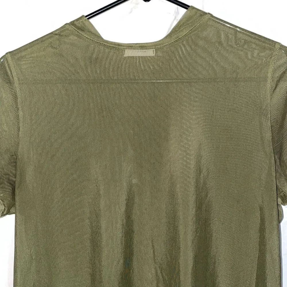 Tiny willow crop top - Picture 2 of 7